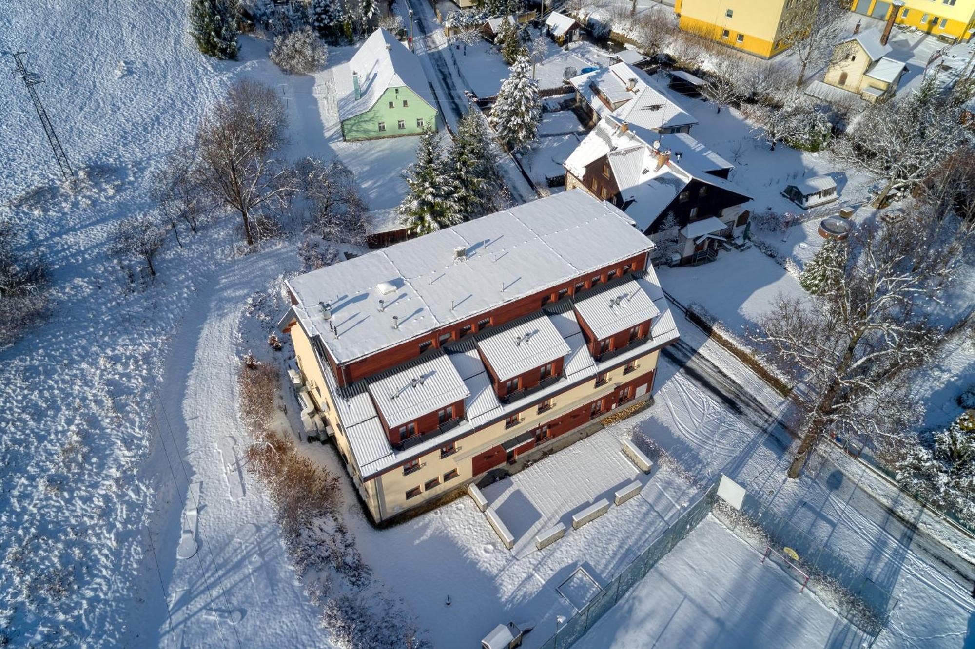 Hotel Toc Липова Лазне Екстериор снимка