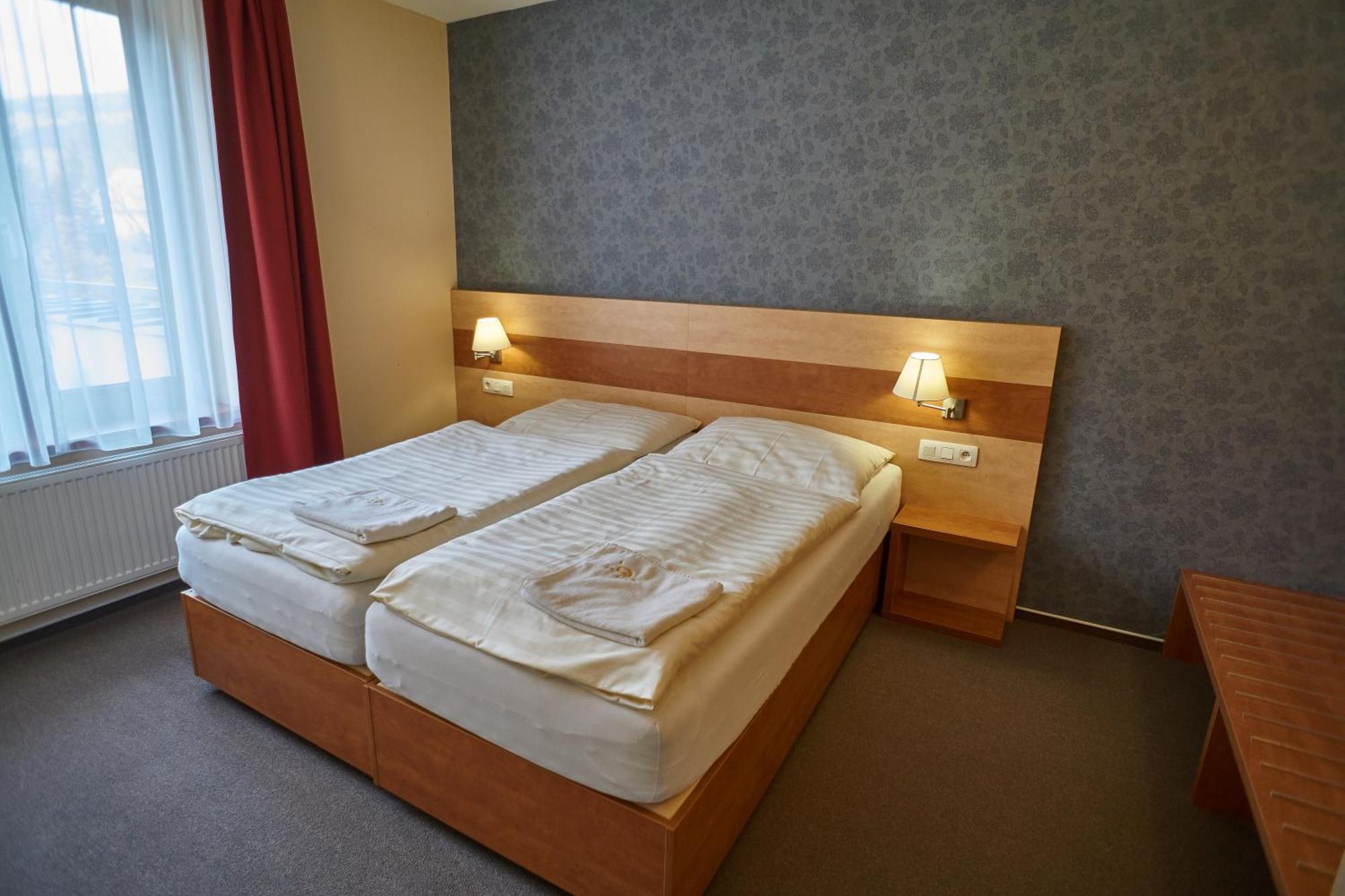 Hotel Toc Липова Лазне Екстериор снимка