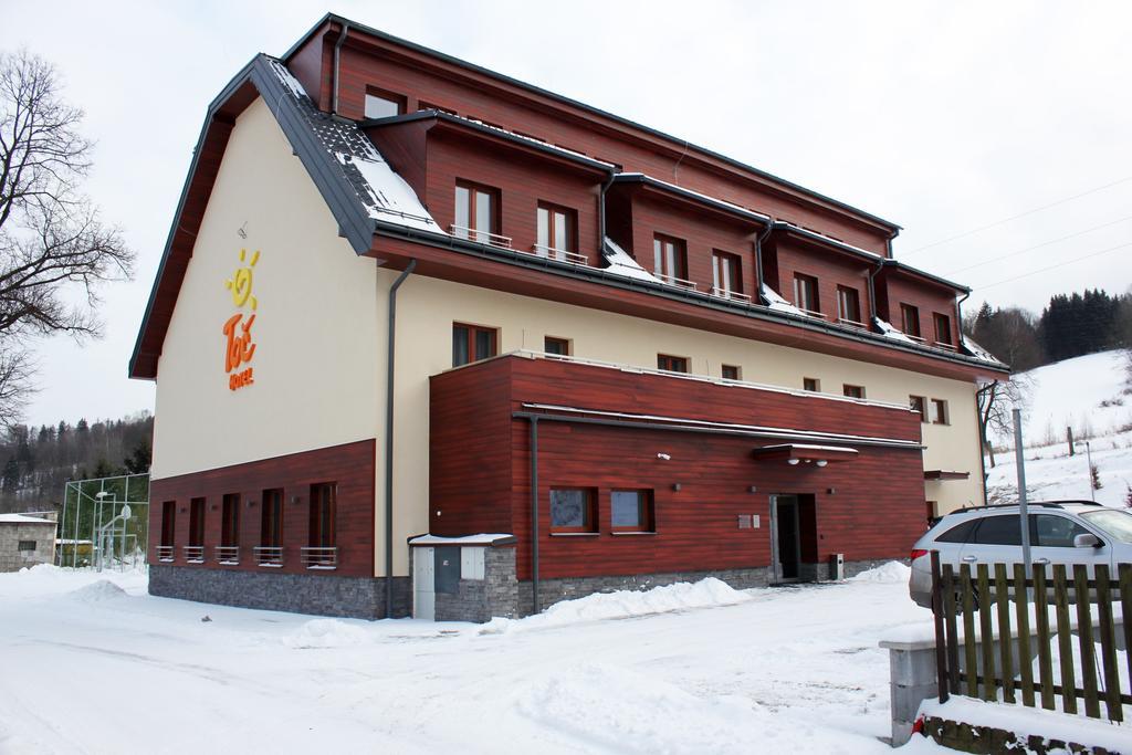 Hotel Toc Липова Лазне Екстериор снимка