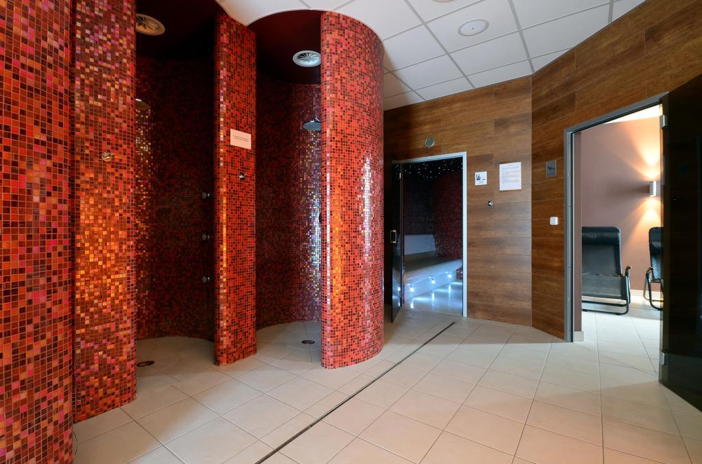 Hotel Toc Липова Лазне Екстериор снимка