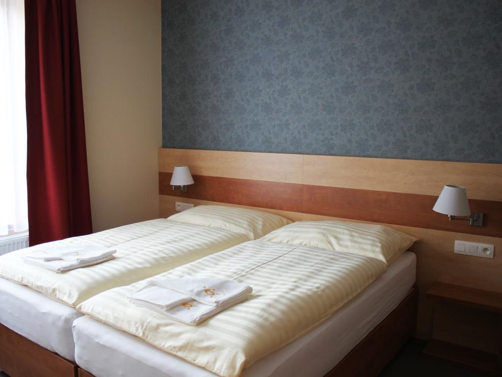 Hotel Toc Липова Лазне Екстериор снимка