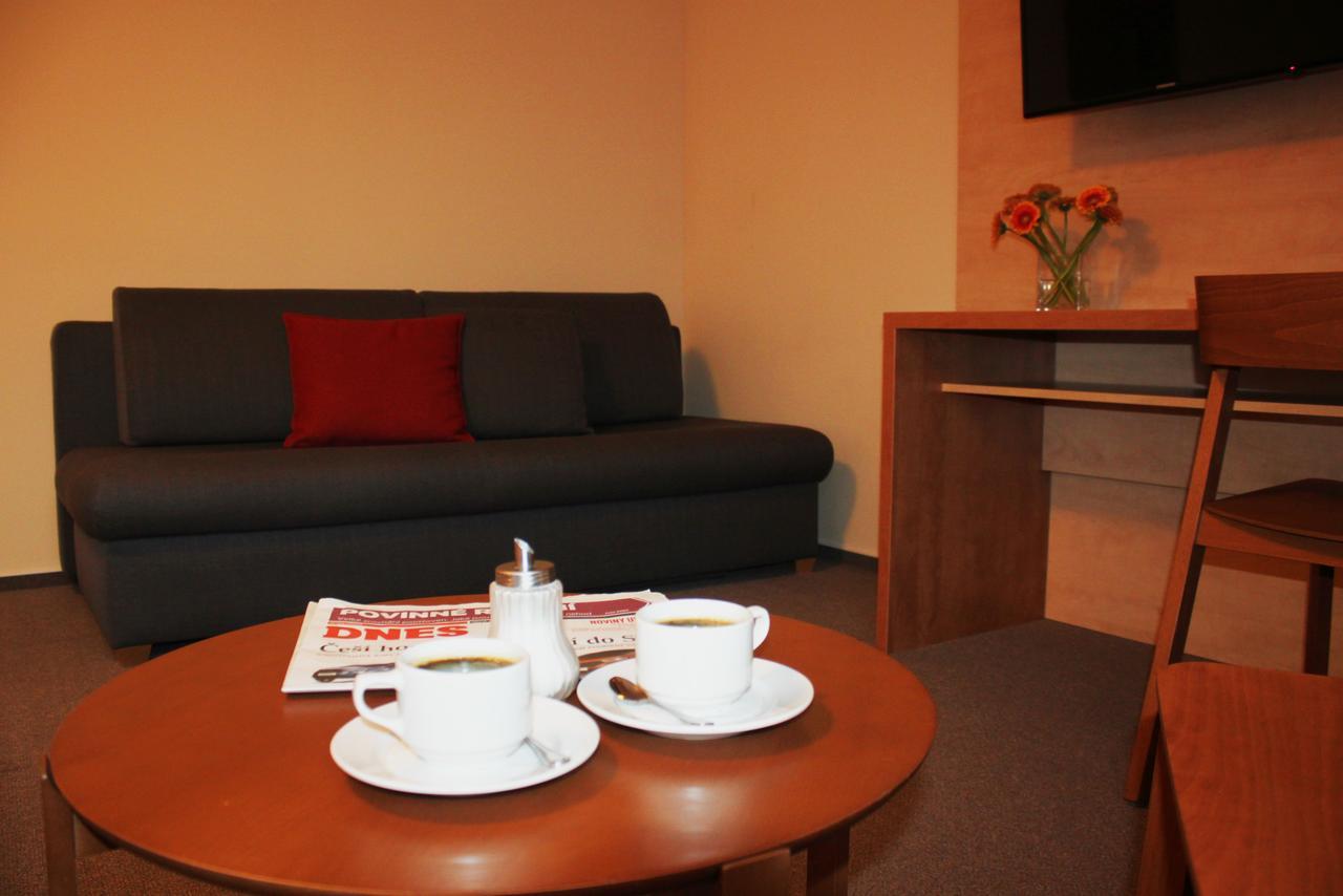 Hotel Toc Липова Лазне Екстериор снимка